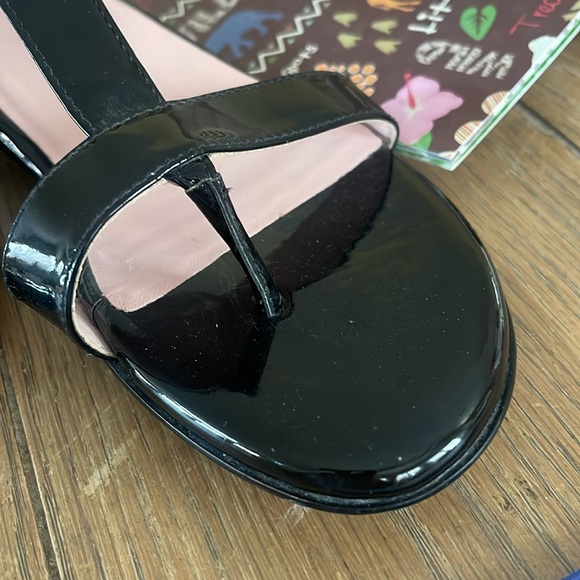 TARYN ROSE SLIP ON THONG SANDAL - Picture 4 of 11